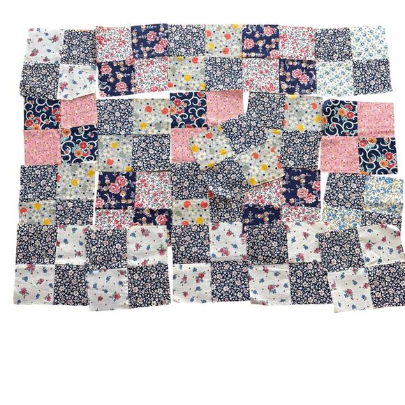Vintage four patch quilt blocks hand pieced & sewn (21) navy pink gray florals - Picture 5 of 9